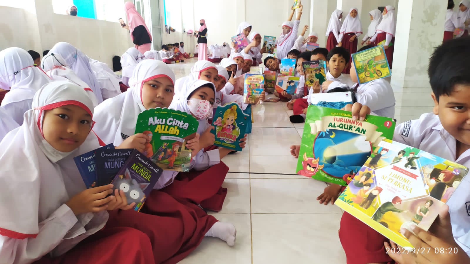 Kegiatan Literasi Bersama "Gemar Membaca" se- Kota Semarang  . 27 September 2022